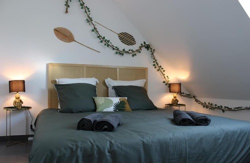 Annecy Apartment | Jungle Suite - Moderne & Spacieux