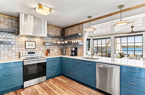 Mayhew House | Lakefront Luxury Newly Renovated-Firepit, HotTub, Featured in Southern Living
