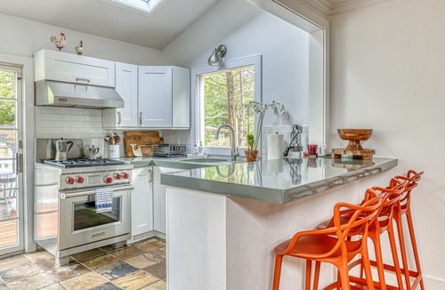 Springs House | Large East Hampton house with heated pool and home gym - fully fenced