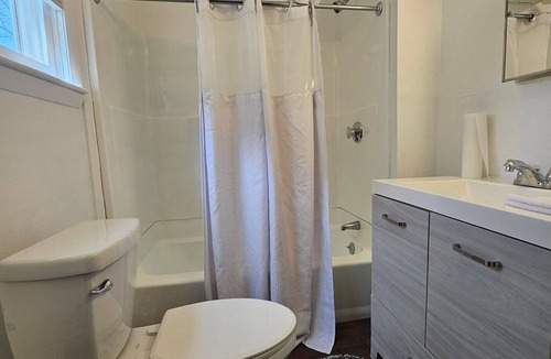 Providence Apartment | Large room with private bathroom near Whole Foods