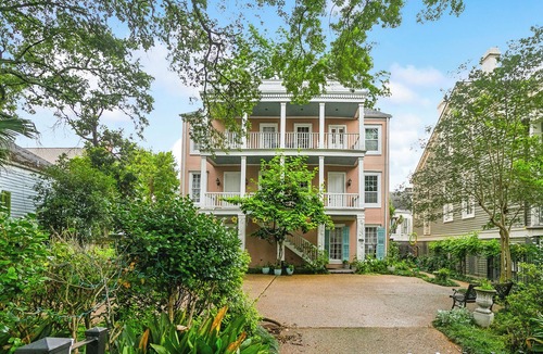 Lower Garden District House | Large three bedroom townhouse in the best location in New Orleans.fast wifi