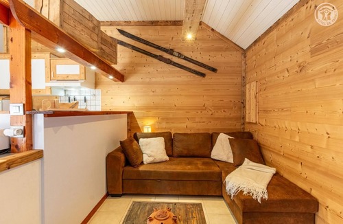 Marthod House | LE CHALET DE LA SOURCE