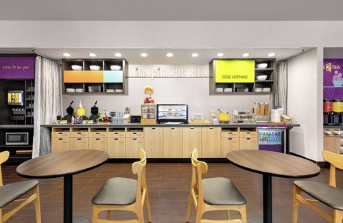 Queens Hotel | Light-Filled 4 2 Queen Studios Offering Spacious Interiors & Functional Layouts