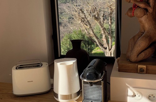 Saint-Jeannet Apartment | loft in a provencal village with sauna spa fitness with view over the sea