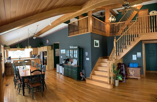 Long Point Cottage | LONG POINT - DOCKSIDE HAVEN sleeps 12-15 dock kayaks beach, Unique Multi-family cottage in a quiet .