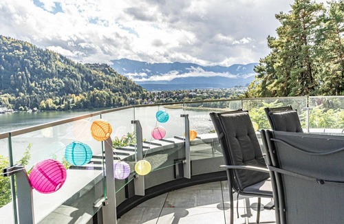 Annenheim Apartment | Lovely apartment for 2 guests with WIFI, TV, terrace, panoramic view and parking