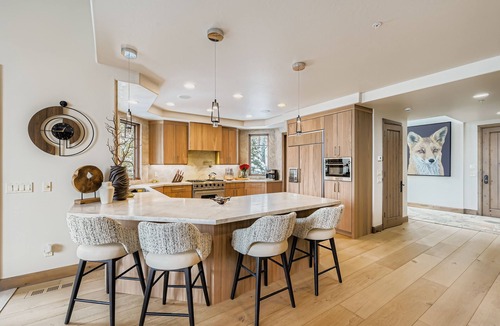 Deer Valley House | Lucky Star 2 Ski In Out Deer Valley Retreat Hot Tub and Views