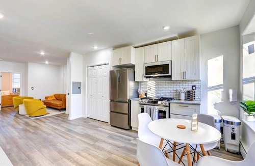 The Waterfront Apartment | 'LUXE Launch Pad' Apt in Walkable Location!