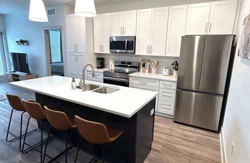 Waukee Apartment | Luxurious 2 Bed 2 Bath Pool Gym Game Room
