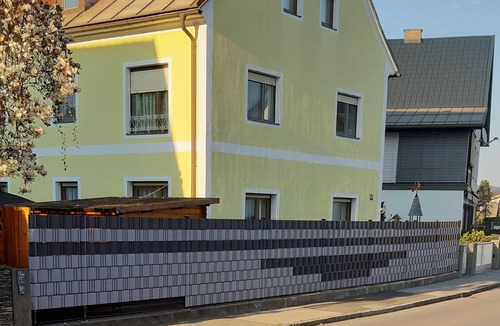 Villach Apartment | LUXURY APARTMENT Quiet location, 10min. to the center. Close to lakes + ski area