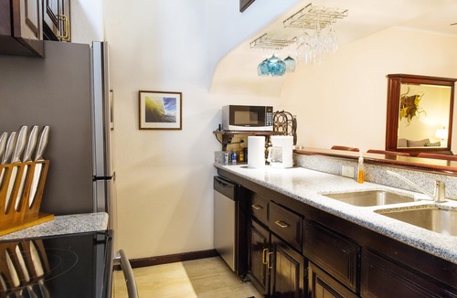 Centro Condo | Luxury on the MARINA with stunning Harbor views, best location in Cabo!
