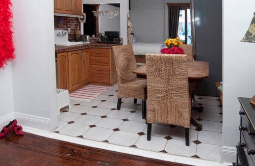 Bedford-Stuyvesant Apartment | Maison des Sirènes 1, Bohemian, luminous apartment