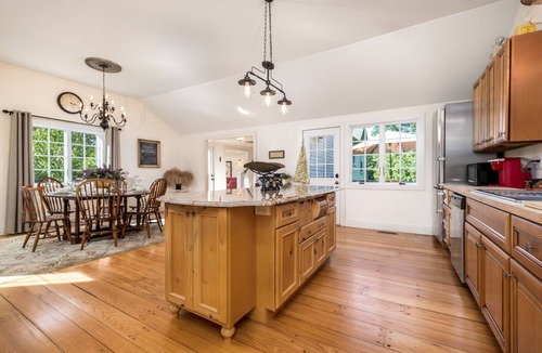 Brookfield House | Make lifelong memories at this New England Quintessential Country Getaway