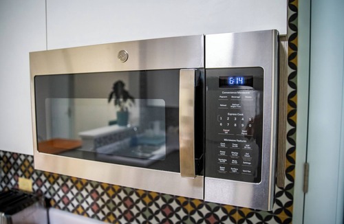 Algarrobo Hotel | Melao Lodge Hotel Boutique Room w/Wi-Fi, Parking & Laundry