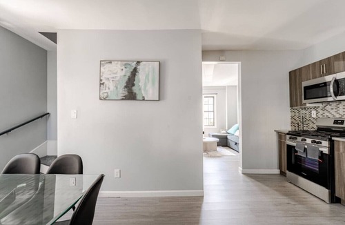 Black Rock Historic District House | Modern 3 Bed House in Black Rock