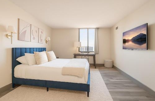 Downtown Hartford Apartment | Modern Condo DWNTN Hartord XL Center GYM