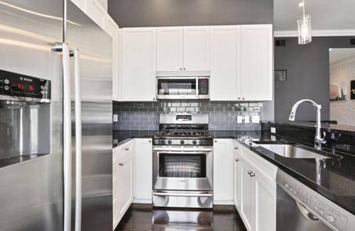 French Quarter Condo | Modern penthouse condo in the beautiful French Quarter.