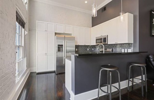 French Quarter Condo | Modern penthouse condo in the beautiful French Quarter.