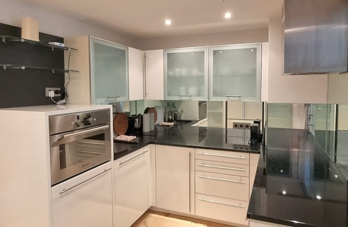 Augsdorf Apartment | Mountains&Lakes - Luxury Apartment Seepark Velden directly on Lake Wörthersee