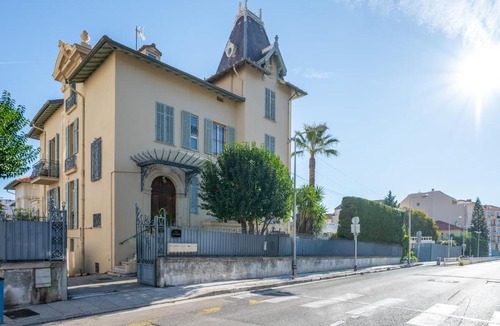 Mantega Apartment | Nice Duplex Climatisation Wifi Tram à 5min