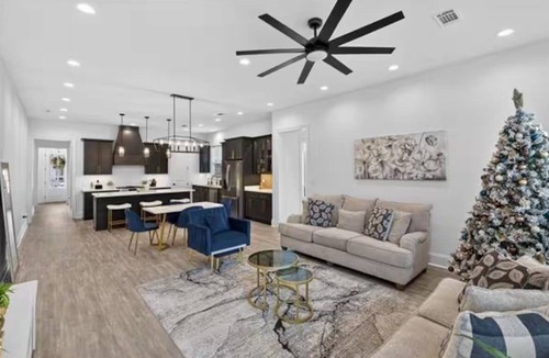 Chalmette House | NOLA Suburban Oasis - 15 Min to Frenchmen & CBD
