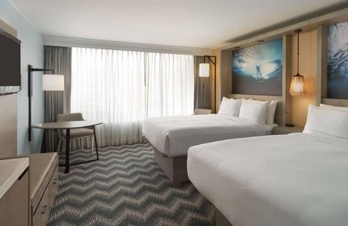 Cocoa Beach Hotel | Ocean Bliss | 4 Family-Friendly Rooms | Outdoor Pool, Tiki Bar, Beach Access