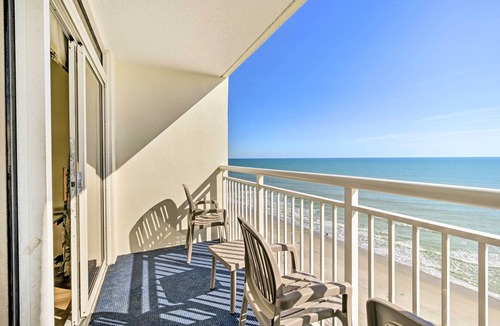 Downtown Myrtle Beach Apartment | Oceanfront Myrtle Beach Condo w/Balcony!