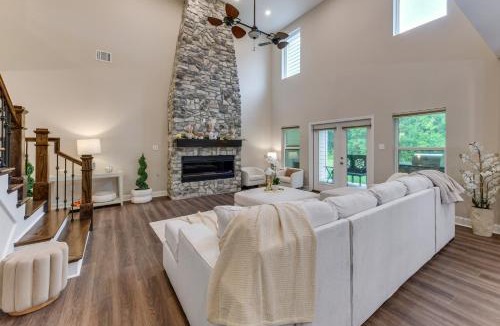 Prairieville House | On Several Acres! Luxury Home in Prairieville