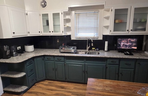 Maplewood House | Parkside Maplewood 3BR Family Retreat Direct NYC Train