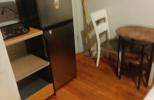 Williamsbridge Apartment | Perfect 2-bedroom apartment with AC in charming Bronx neighborhood