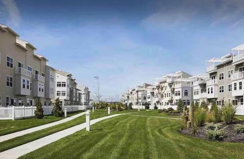 Queens Apartment | Perfect One-Bedroom Beach Escape in Charming Arverne By The Sea