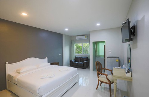 Wichit Hotel | Phuket Nonnita Boutique Resort & Organic Farm