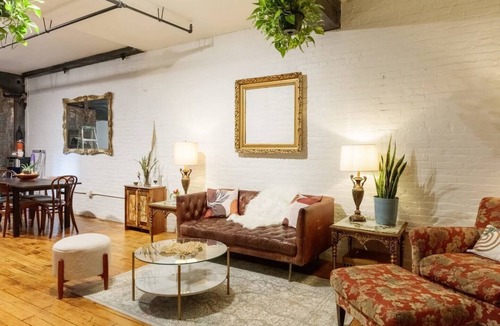 Williamsburg Apartment | Private 4BR Williamsburg Loft : World Cup Groups, Perfect for Match Weeks!