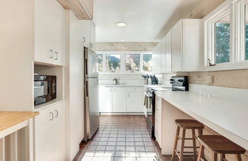 Village of East Hampton House | Private East Hampton Retreat Near Georgica Beach & Pond