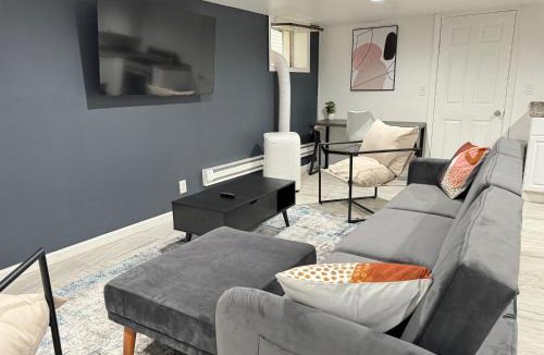 Irvington Apartment | Private Lower Level 1BR Suite - 2 Queen Beds - 10m-EWR - 25m NYC
