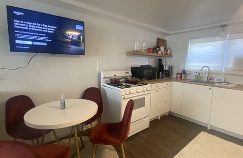 Harsimus Cove Apartment | Private Studio Apt. in Jersey City, 2 stops to NYC