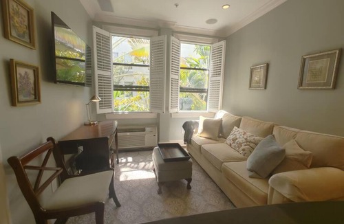 Palm Beach Apartment | REGENCY APARTMENT Palm Beach