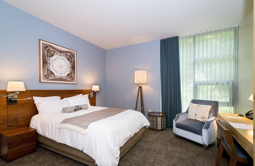Ossining Hotel | Relaxing Boutique Retreat Close to Local Attractions