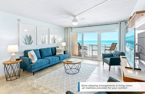 Satellite Beach Condo | Relaxing Oceanfront Condo with Steps to Beach & Heated Pool 🌴