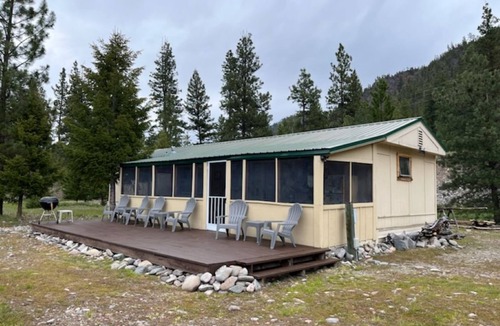 Clinton Cabin | Rock Creek MT with Private Creek Access. Clinton MT, Missoula MT