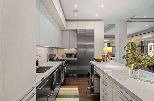 Chinatown Apartment | Rove Travel | Marmont | 4BR Loft w/Shared Rooftop