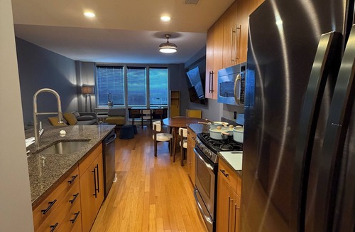 Palisades Park Apartment | Safe Clean Stylish Furnished Apartment with Easy New York City and K-Town Access