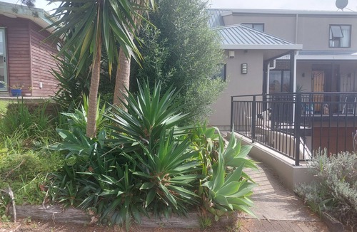 Unsworth Heights House | Self contained 1 bedroom. Livingroom doubles as bedroom with pullout double bed.