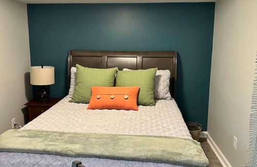 Charlotte Apartment | Serene 2BR in Sardis - Workspace - Fast Wi-Fi
