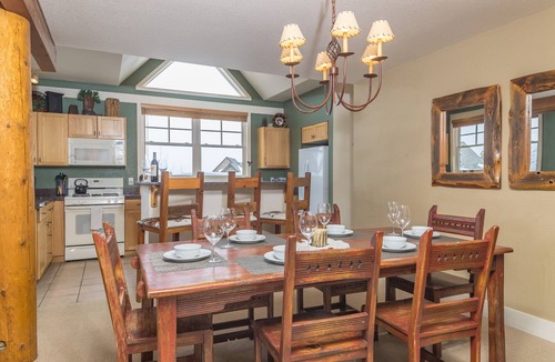 Saddle Ridge Condo | Ski in/Ski out Big Sky Retreat