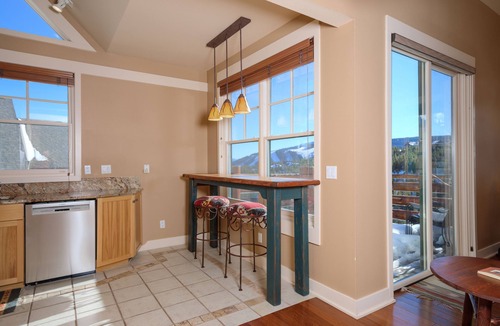 Saddle Ridge House | Ski-in/ski-out w/private hot tub in Moonlight basin - Saddle Ridge - Slopeside Luxury Chalet