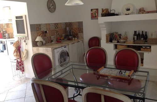 Saint-Martin-de-Crau House | Small farmhouse with AC in the Alpilles, 15 mn baux de Provence, 3mn Mouries