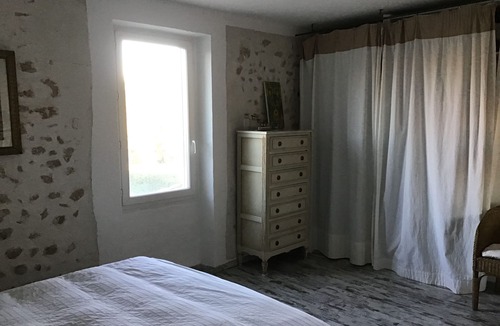Saint-Martin-de-Crau House | Small farmhouse with AC in the Alpilles, 15 mn baux de Provence, 3mn Mouries