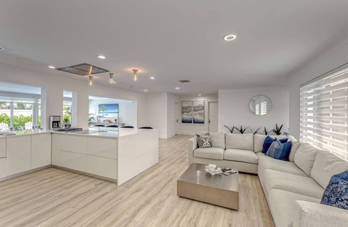 Lighthouse Point House | SoFloasis - Home w/Heated Pool, close to beaches