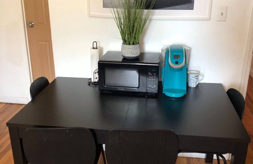 Brooklyn House | Spacious and comfortable 2/2 apartment located in the heart of brooklyn